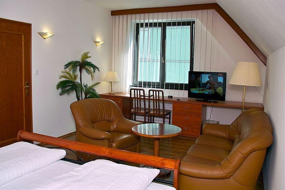 Hotel Radnice Либерец Екстериор снимка