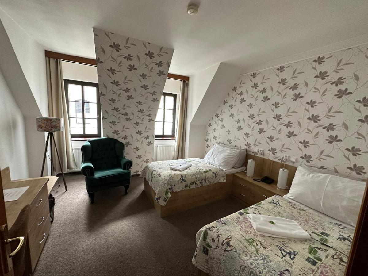 Hotel Radnice Либерец Екстериор снимка