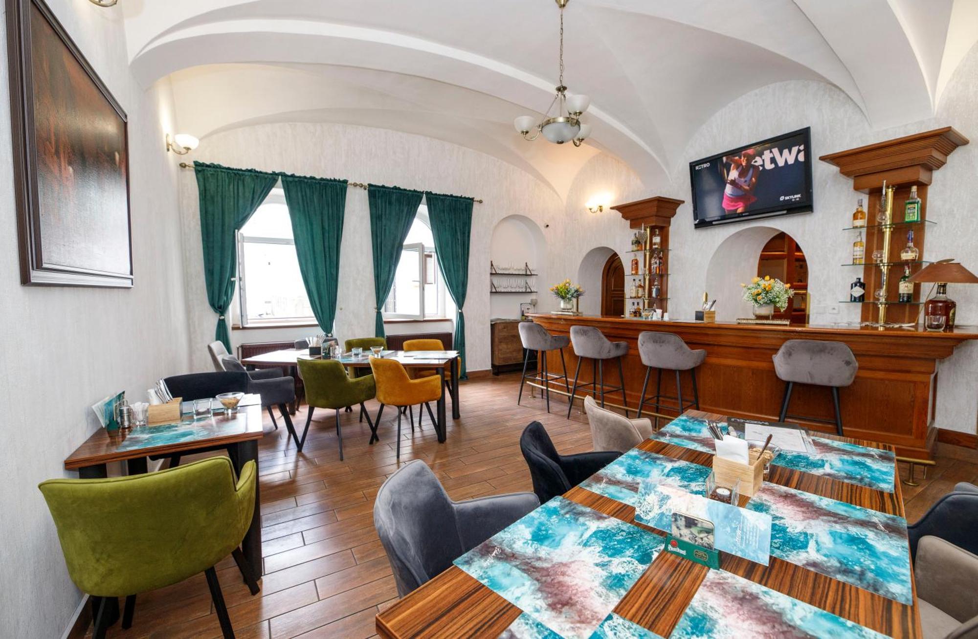 Hotel Radnice Либерец Екстериор снимка